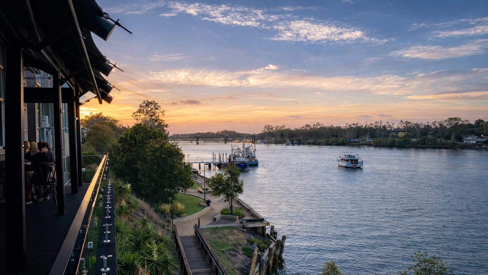 Burnett Riverside Hotel, Bundaberg QLD